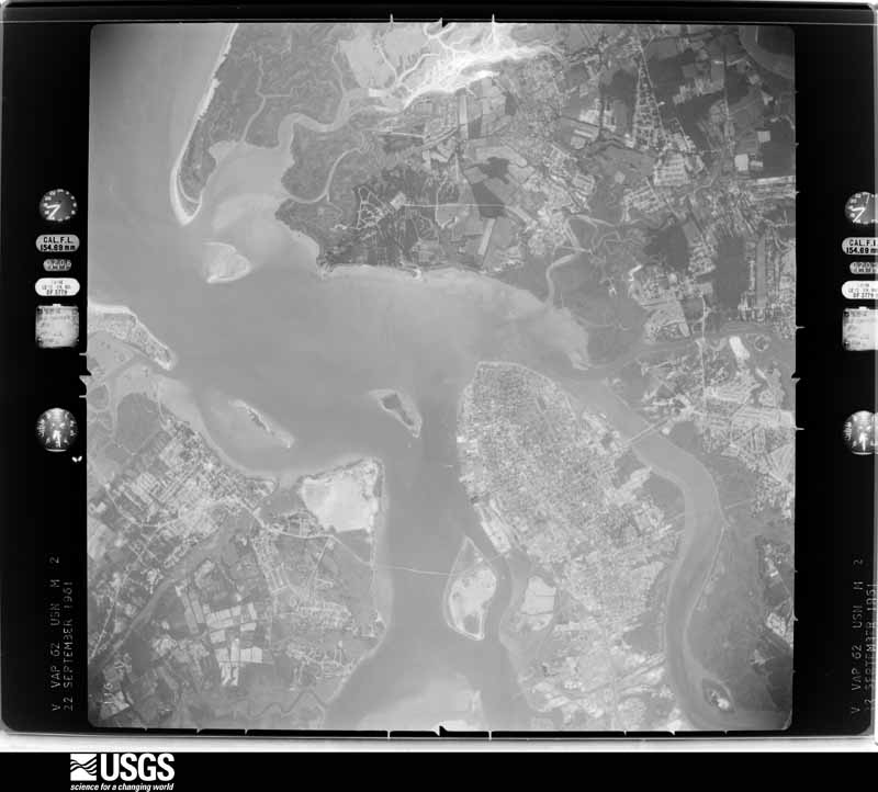 U.S. Geological Survey aerial photograph, 1961-10-01, scale 1:60000