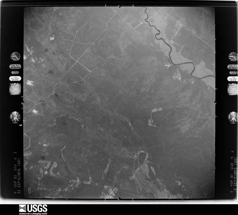 U.S. Geological Survey aerial photograph, 1961-10-01, scale 1:60000