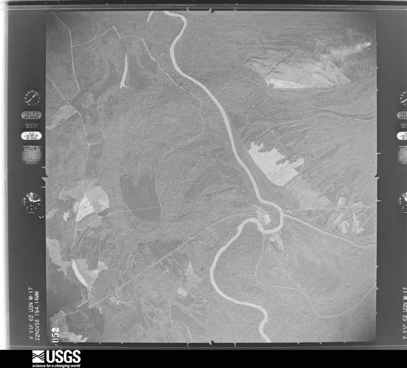 U.S. Geological Survey aerial photograph, 1958-01-01, scale 1:40000