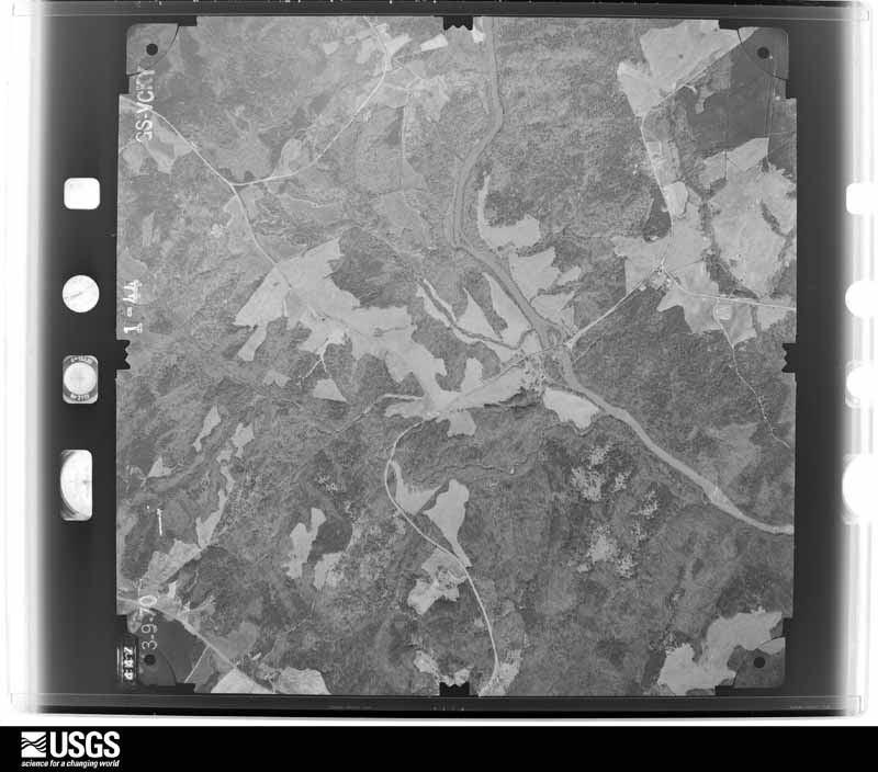 U.S. Geological Survey aerial photograph, 1970-03-09, scale 1:19000