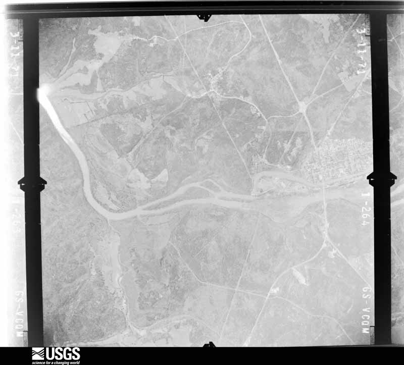 U.S. Geological Survey aerial photograph, 1971-03-11, scale 1:19000