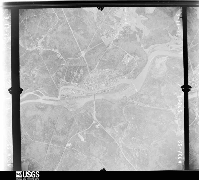 U.S. Geological Survey aerial photograph, 1971-03-11, scale 1:19000