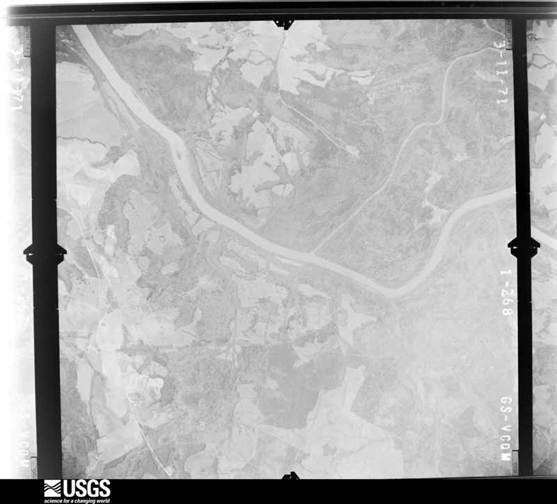 U.S. Geological Survey aerial photograph, 1971-03-11, scale 1:19000