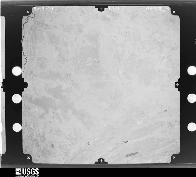 U.S. Geological Survey aerial photograph, 1974-05-13, scale 1:76000