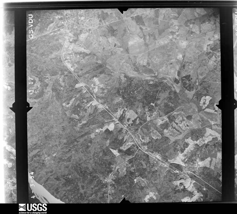 U.S. Geological Survey aerial photograph, 1954-04-03, scale 1:30000