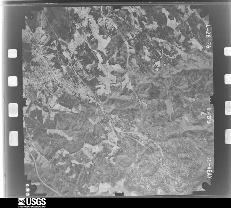 U.S. Geological Survey aerial photograph, 1976-02-23, scale 1:33000