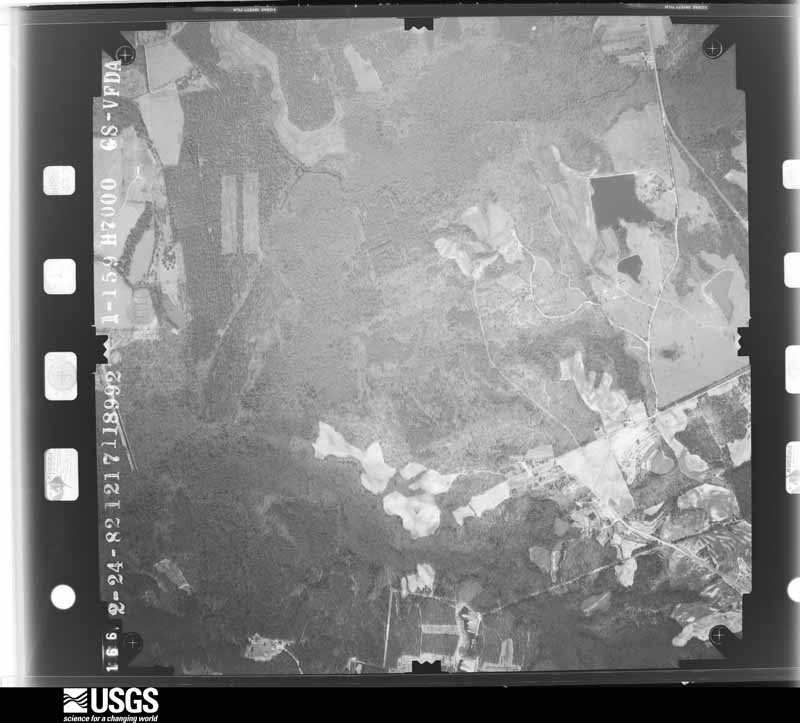 U.S. Geological Survey aerial photograph, 1982-03-01, scale 1:14000