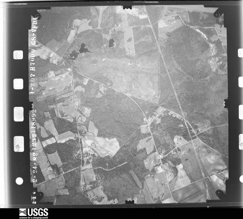 U.S. Geological Survey aerial photograph, 1982-03-01, scale 1:14000