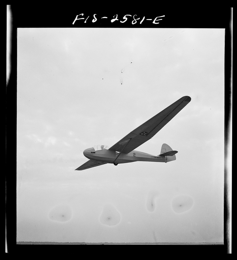 Parris Island, South Carolina. U.S. Marine Corps glider detachment training camp. Glider plane in flight