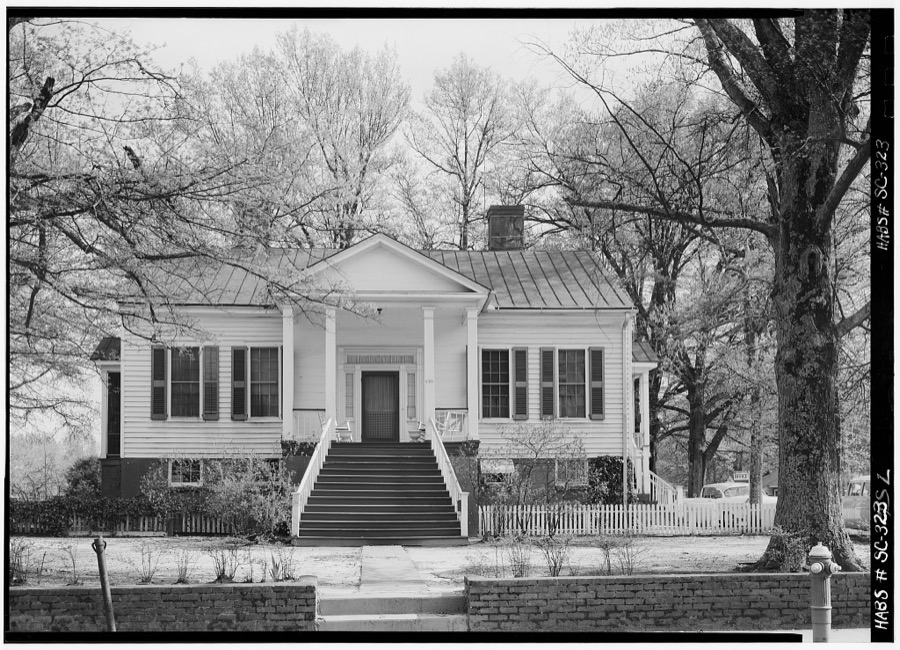 Morris House, 220 East Morris Street at South Manning Street, Anderson, Anderson County, SC