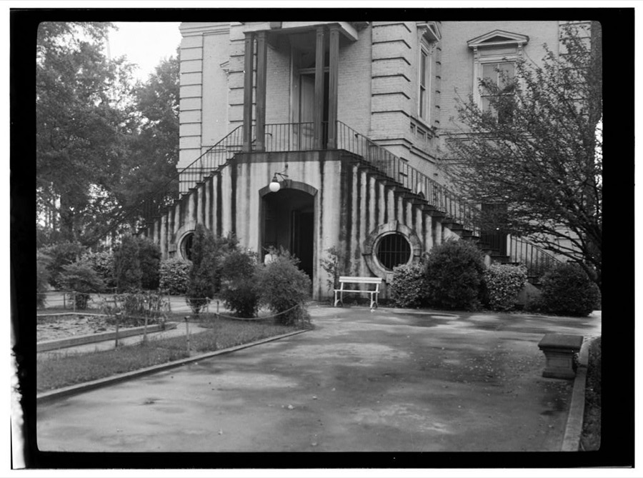 Courthouse (Entrance), Bennettsville, Marlboro County, SC