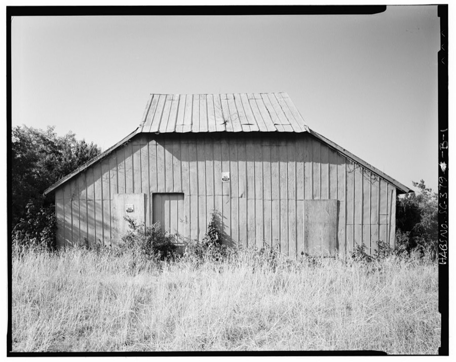Harper-Featherstone Farm, Dairy Barn, .7 mile west of County Road 81, Lowndesville, Abbeville County, SC