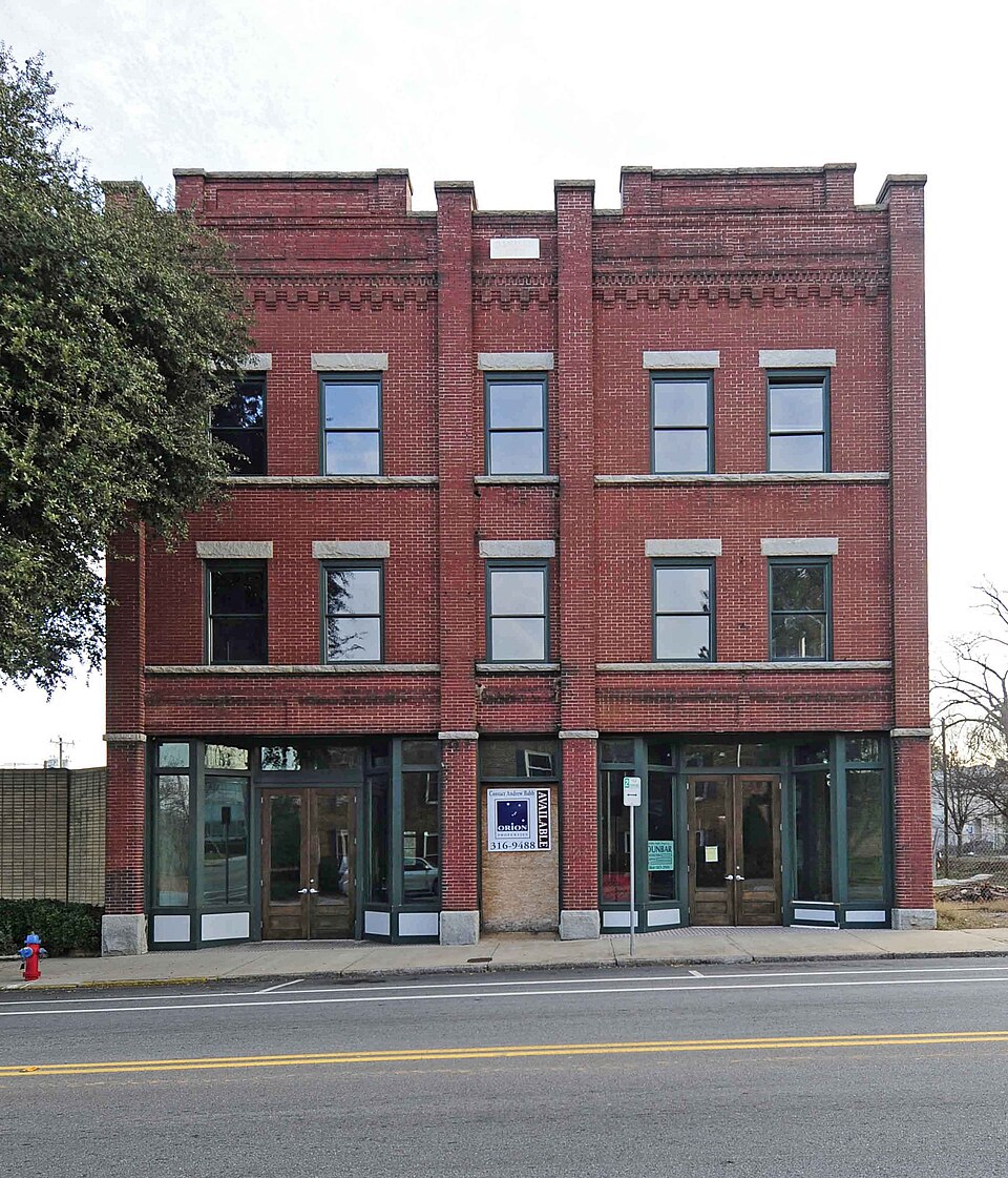 Photograph of Hotel Oregon