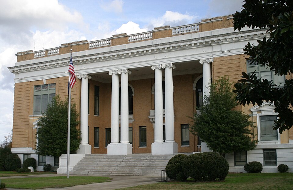 Photograph of Sumter County Courthouse