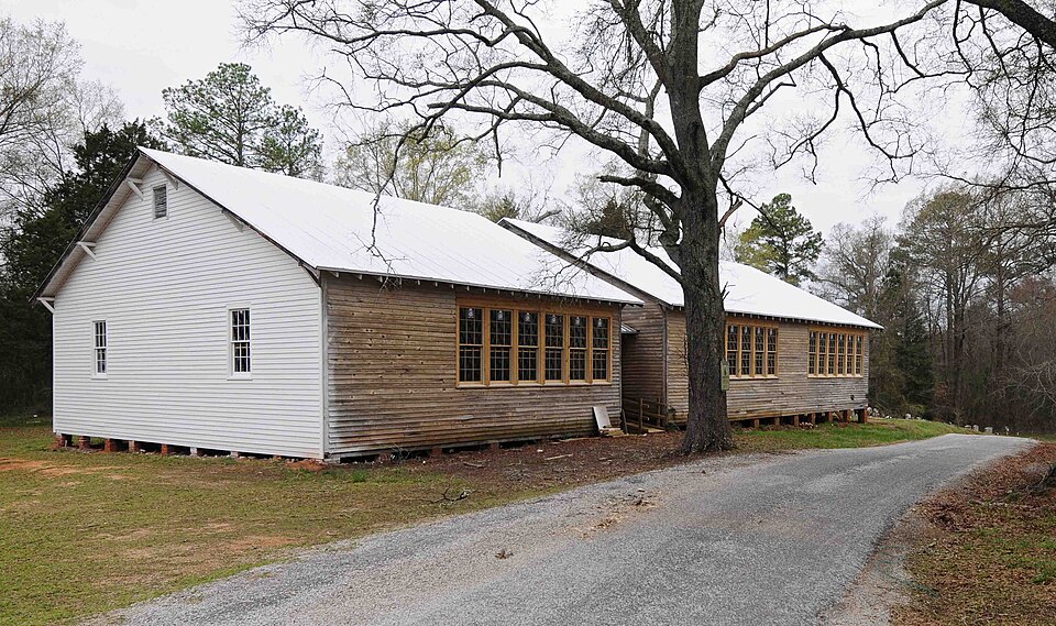 Photograph of Howard Junior High School