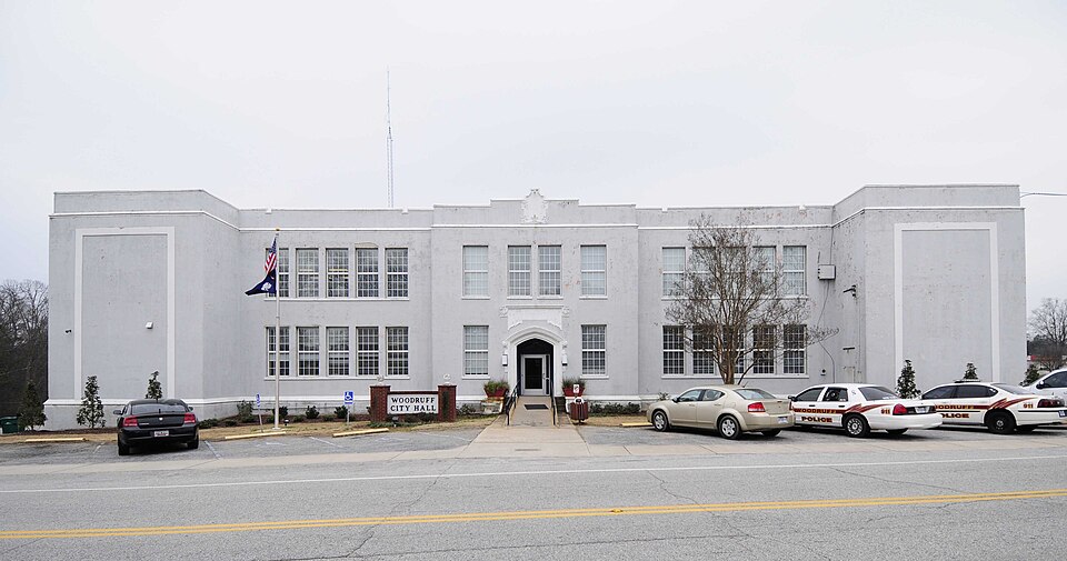 Photograph of Old Woodruff High School