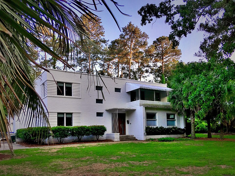 Photograph of Raymond Price House