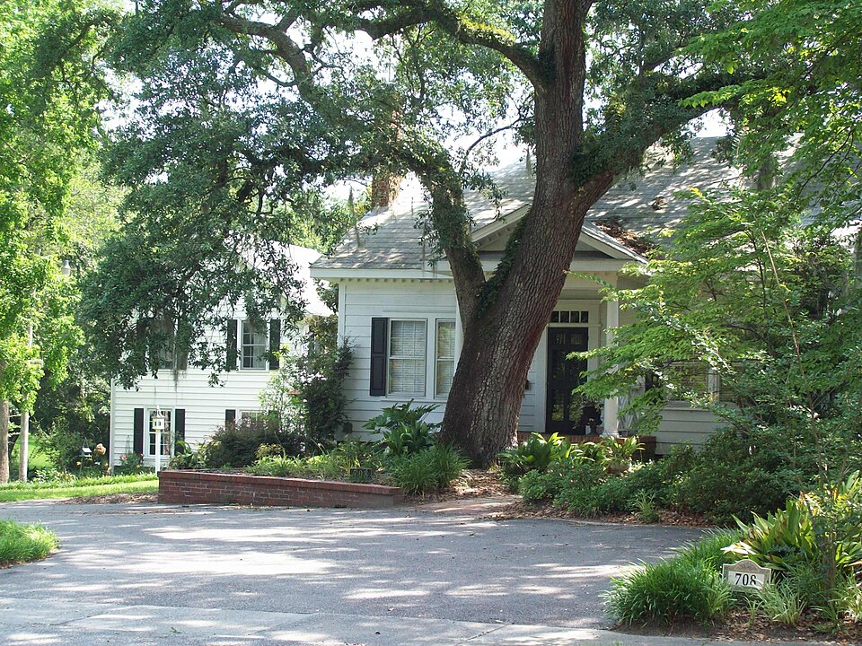 Photograph of Conway Residential Historic District