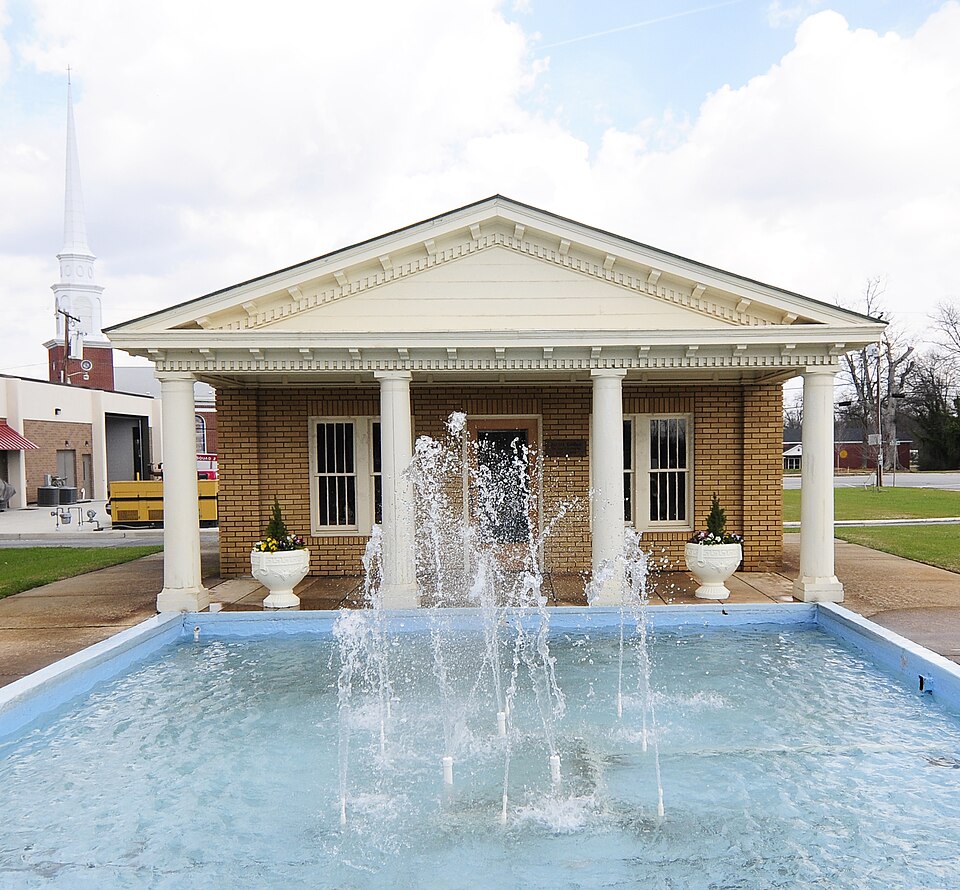 Photograph of Robert Quillen Office and Library