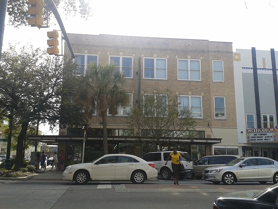 Photograph of Efird's Department Store
