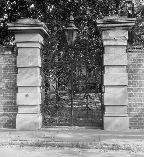 Photograph of Sword Gate House