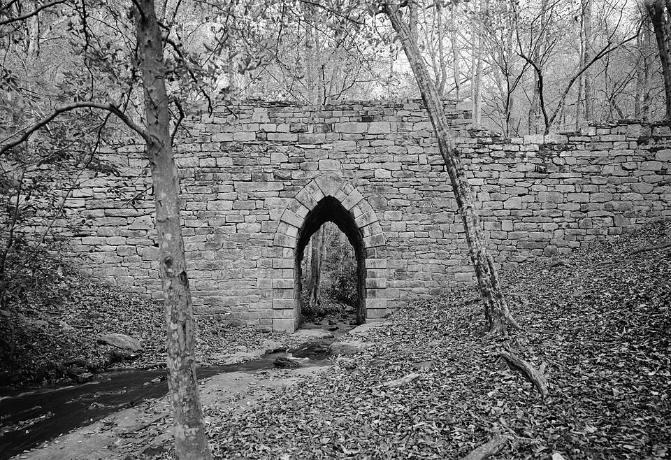 Photograph of Poinsett Bridge