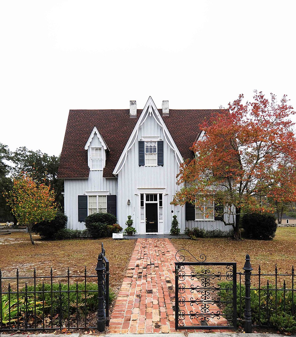 Photograph of Church of the Holy Apostles Rectory