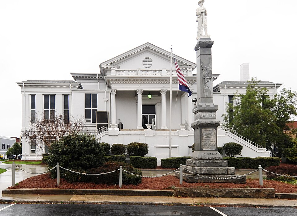Photograph of Laurens County Courthouse