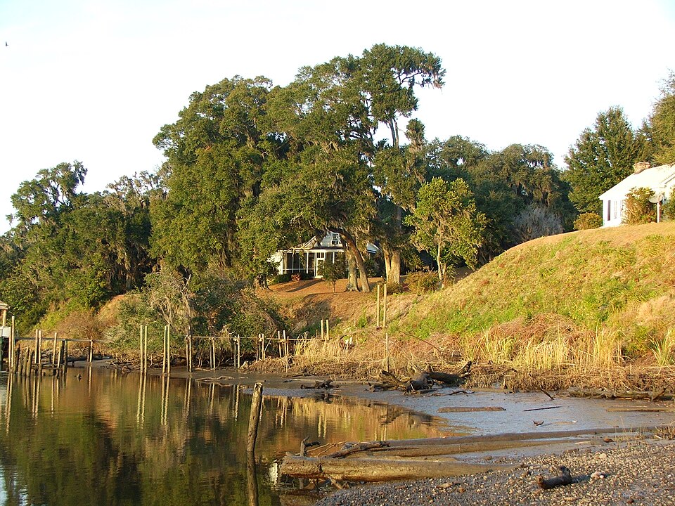 Photograph of Willtown Bluff