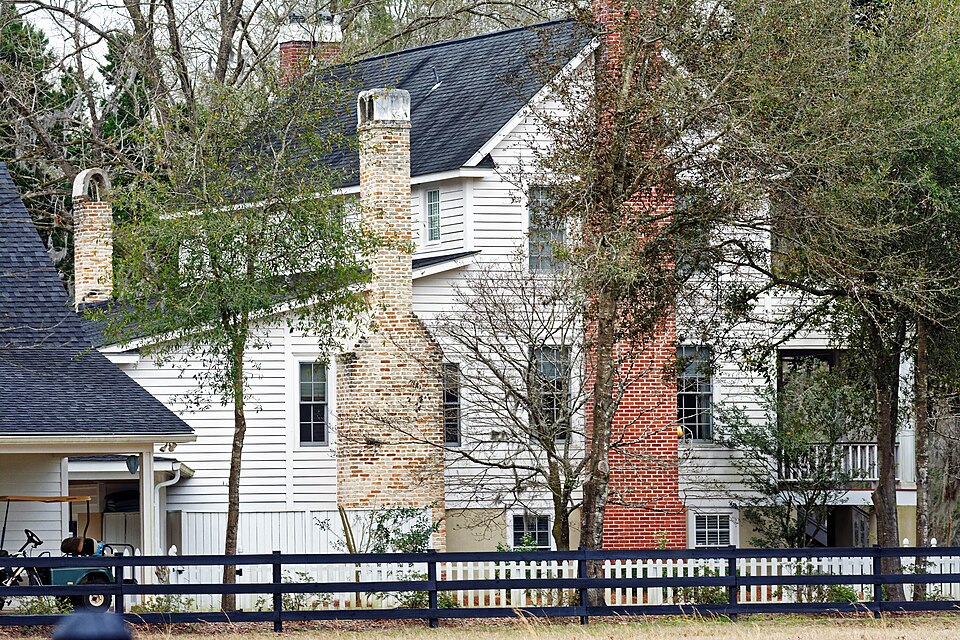 Photograph of Oak Grove