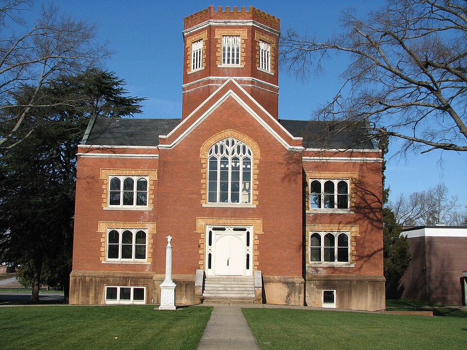Photograph of Winnie Davis Hall