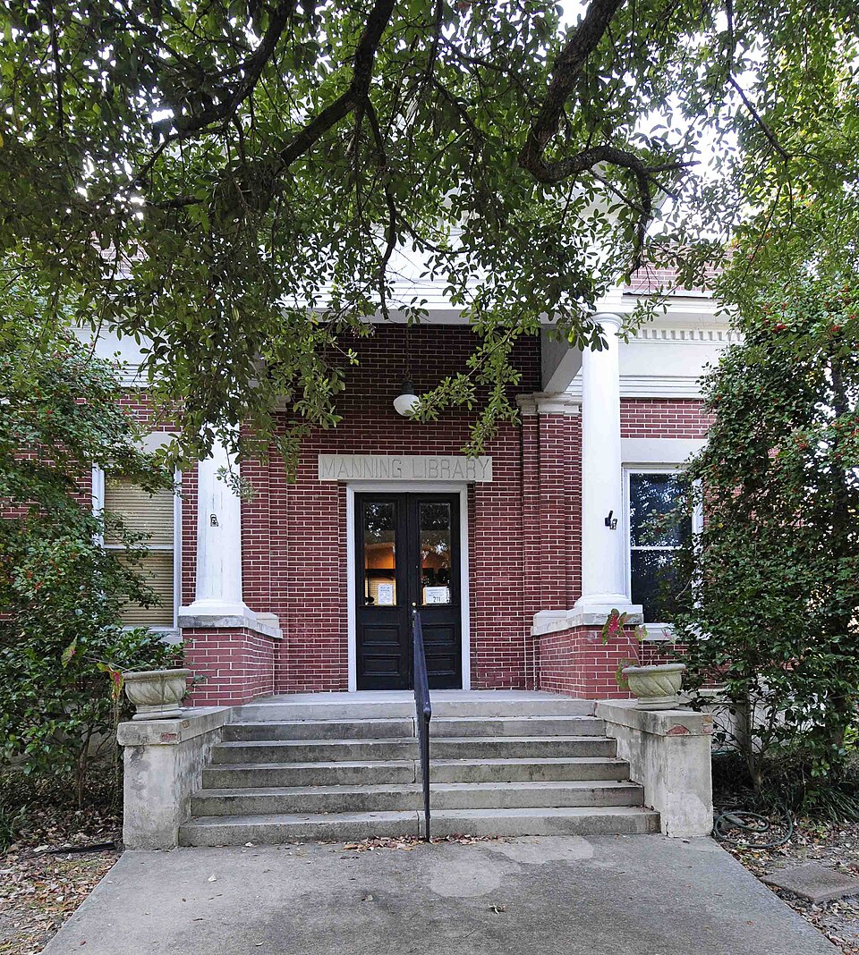 Photograph of Manning Library