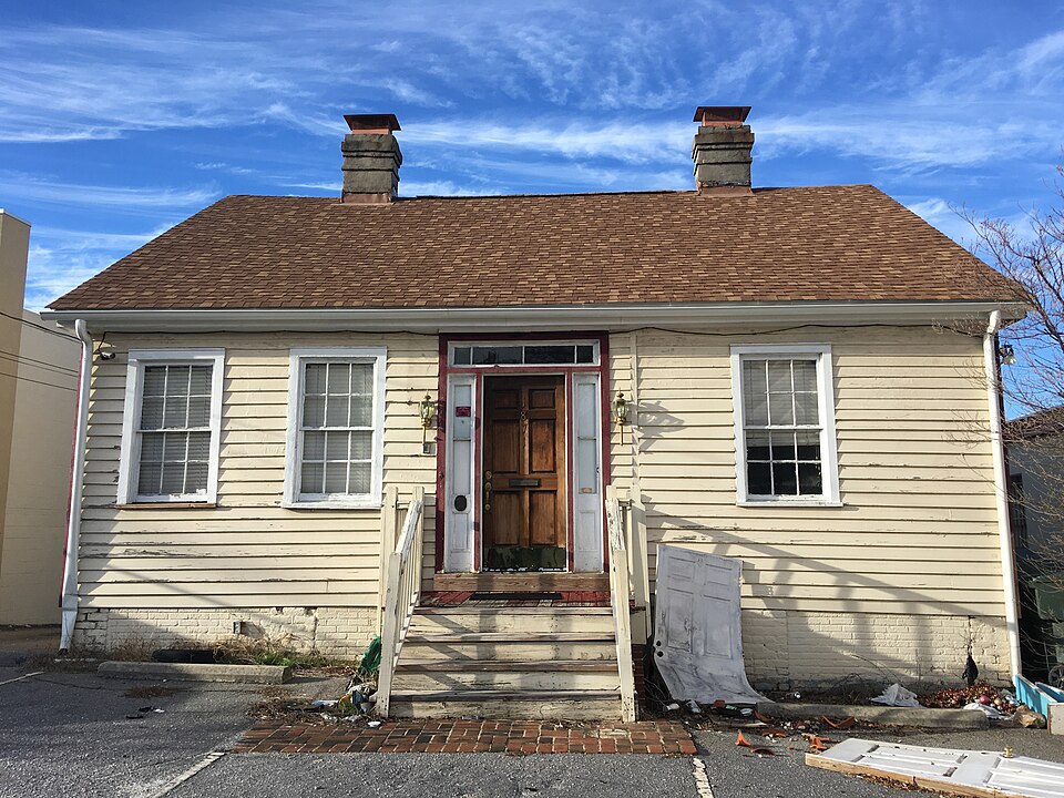 Photograph of Alston House