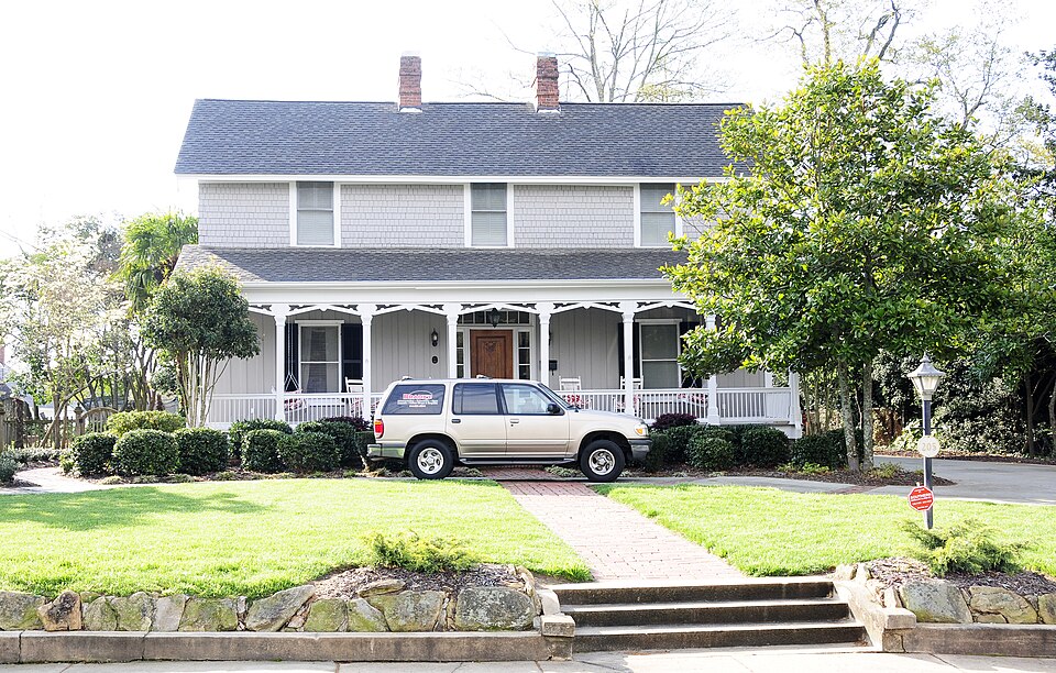 Photograph of Chamberlain-Kay House