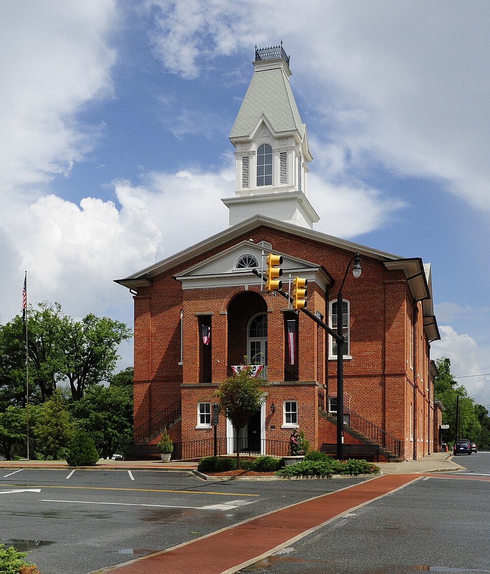 Photograph of East Main Street Historic District (Chesterfield, South Carolina)