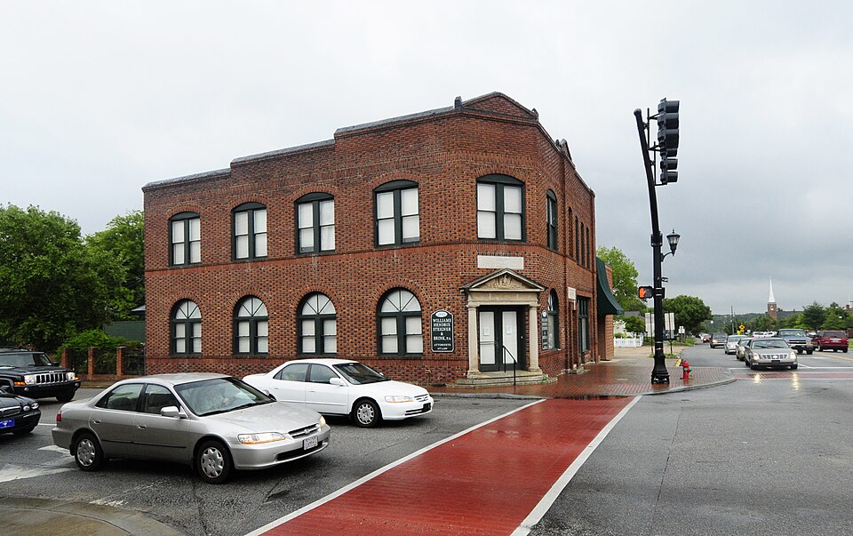 Photograph of Home National Bank