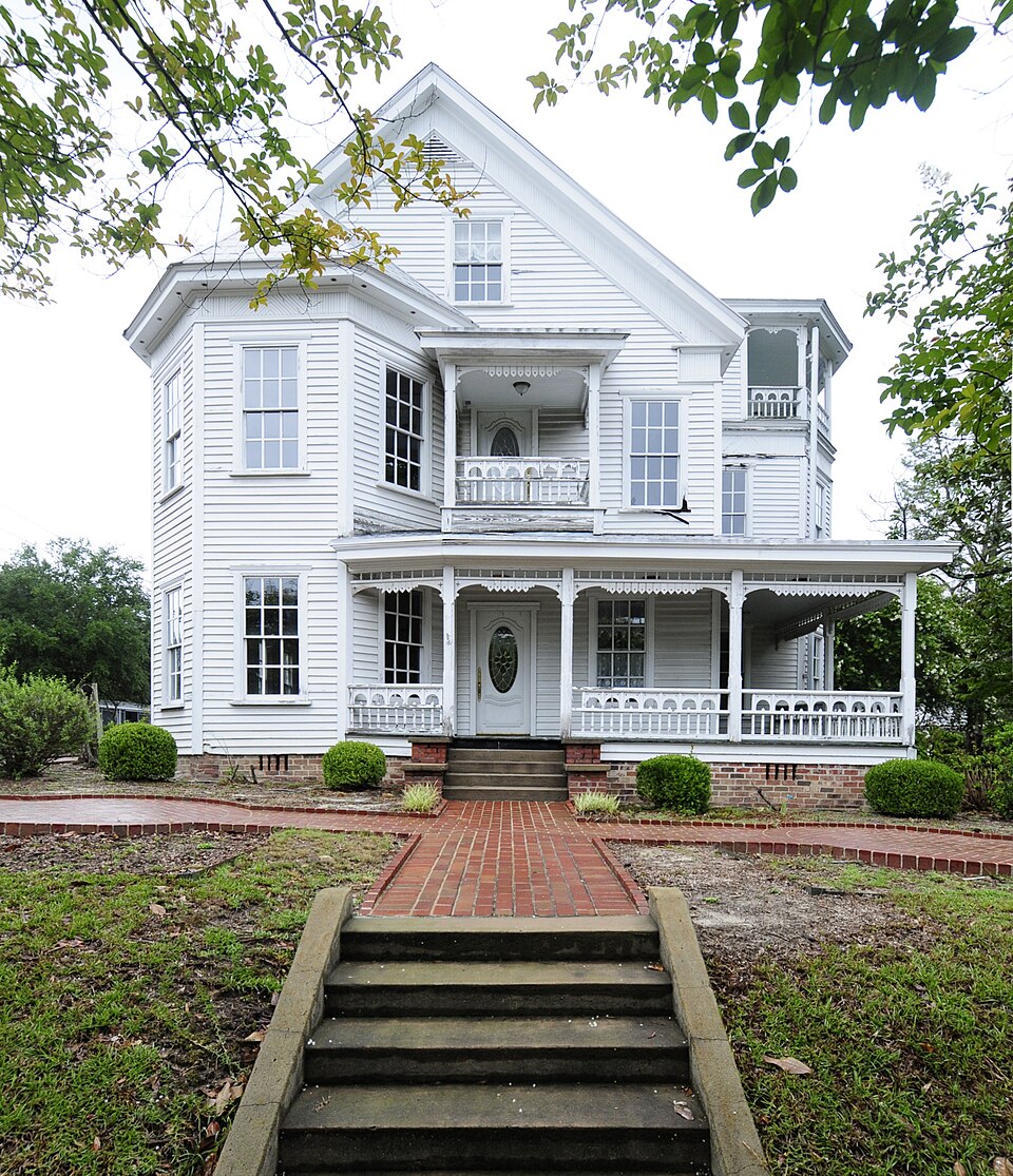 Photograph of Charlton Rauch House