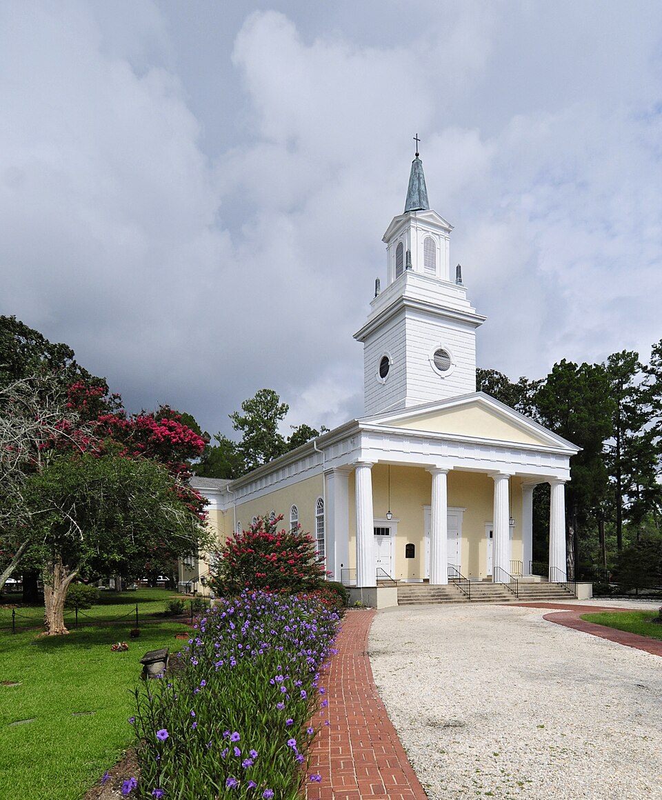 Photograph of St. Thaddeus Episcopal Church