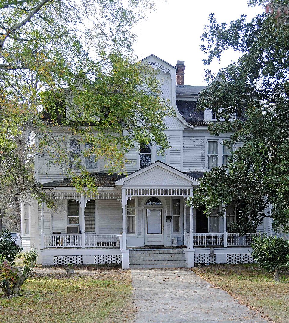 Photograph of McMillan House