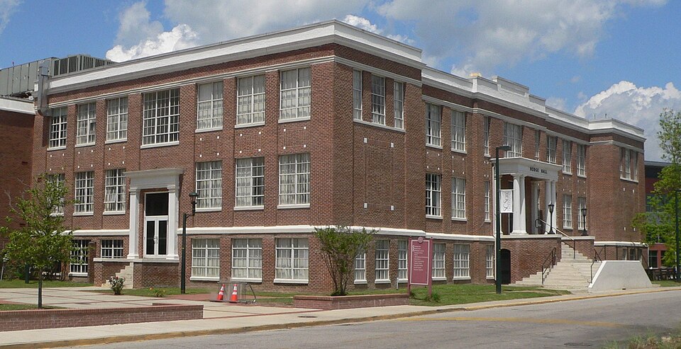 Photograph of Hodge Hall