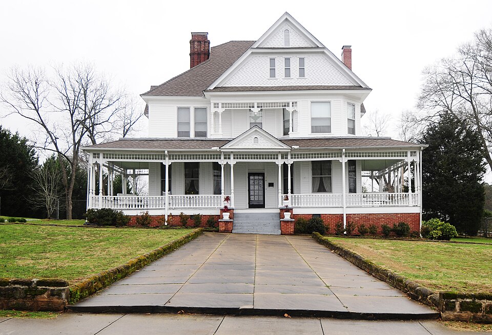 Photograph of Lyde Irby Darlington House