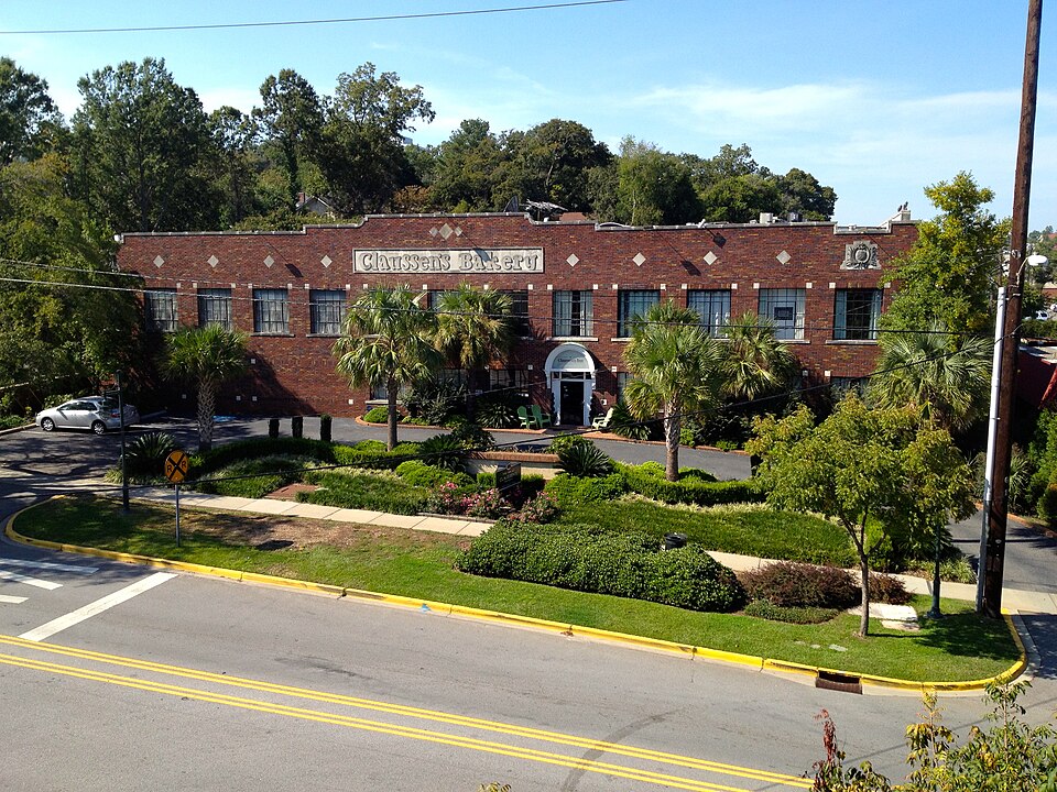 Photograph of Claussen's Bakery
