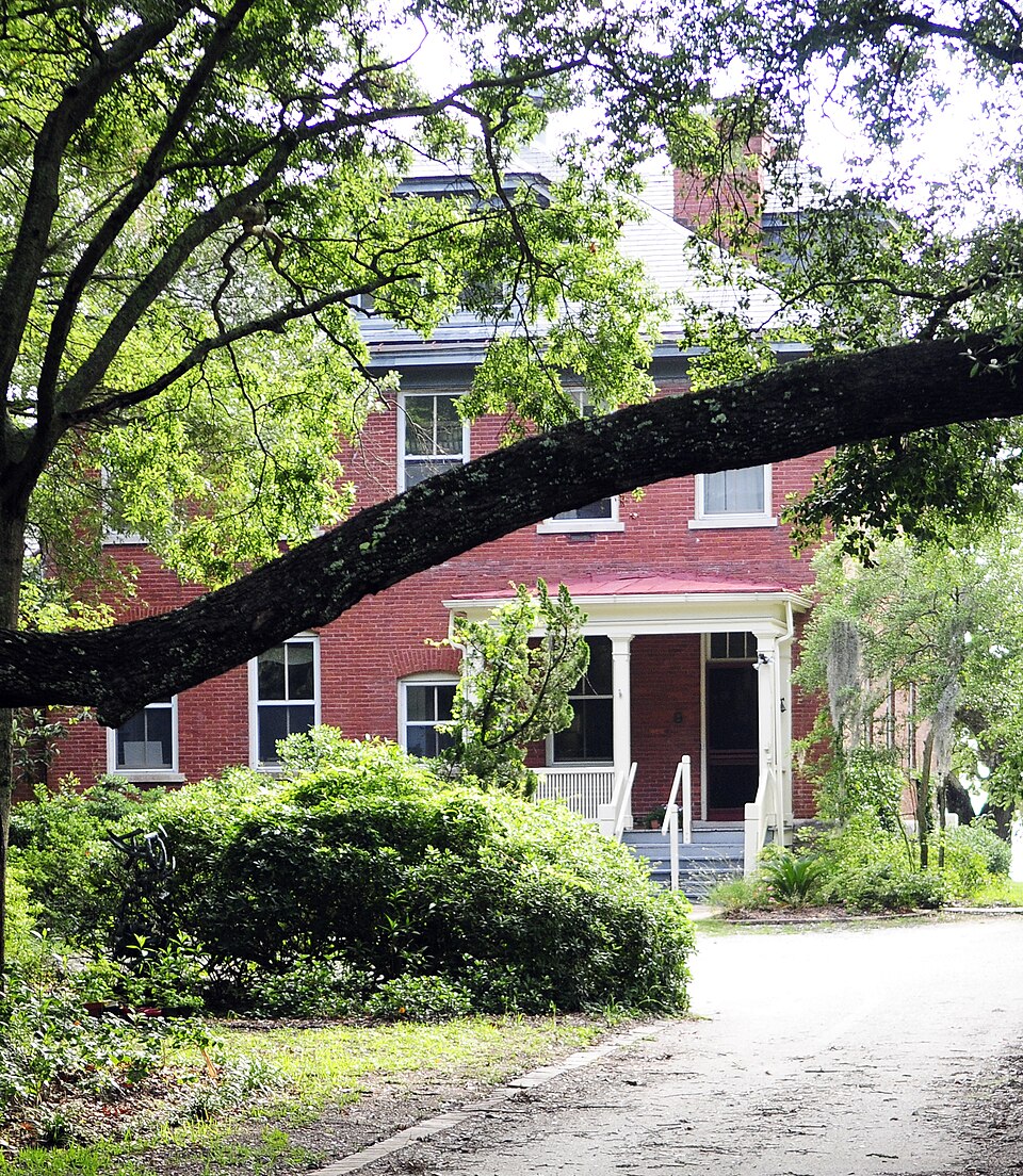 Photograph of Fort Fremont Hospital