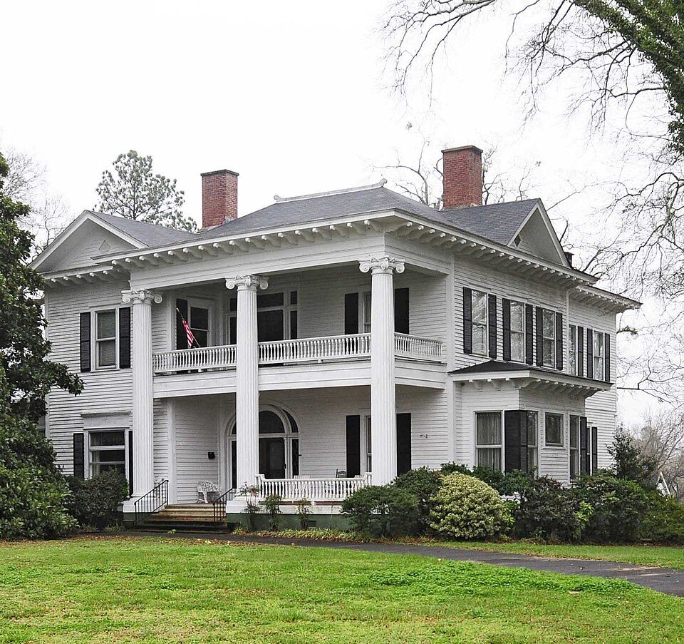 Photograph of East Main Street-Douglass Heights Historic District