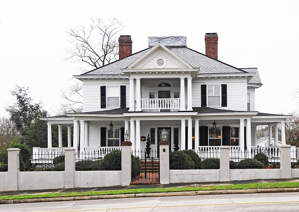 Photograph of Mills House