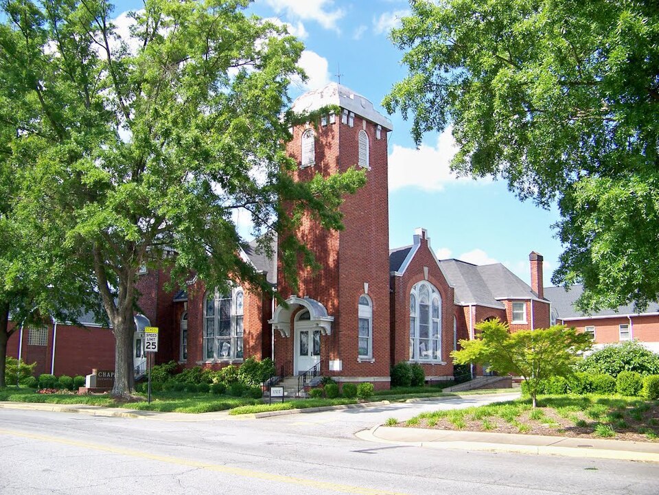 Photograph of First Baptist Simpsonville