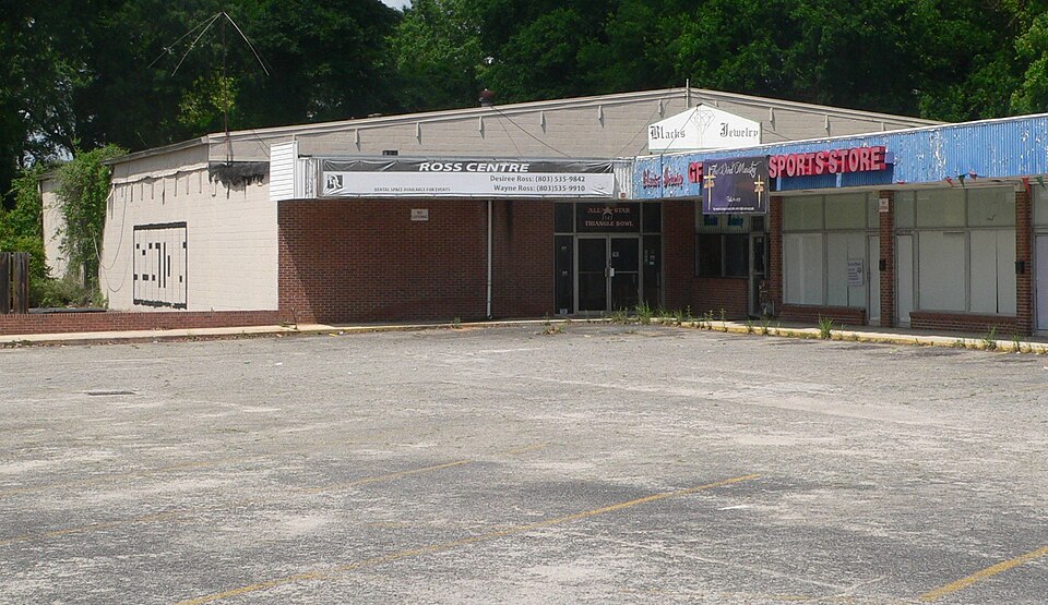Photograph of All-Star Triangle Bowl