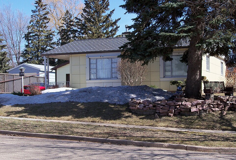 Photograph of Laura M. Welch House