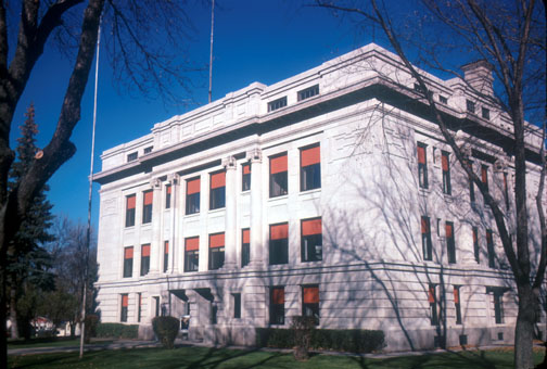 Photograph of Hamlin County Courthouse