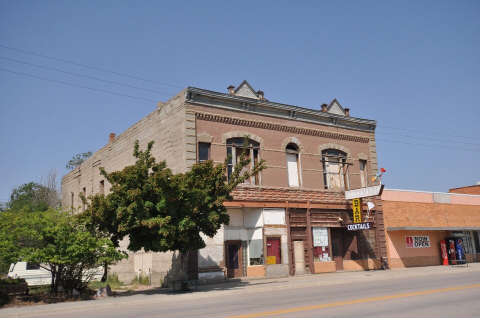 Photograph of Bartlett-Myers Building